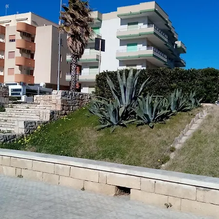 Σπίτι διακοπών Lungomare 9 Posti